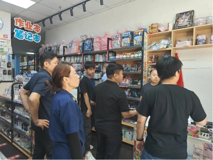 新鄉高新區開展校園及周邊環境綜合治理專項行動，規范經營活動護航學生成長